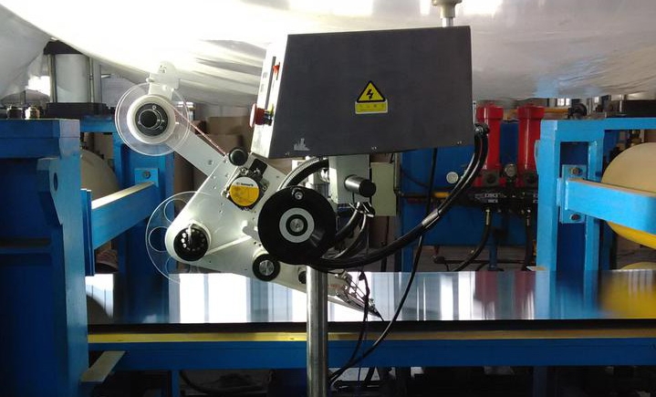 機(jī)器視覺在帶鋼表面缺陷檢測中的應(yīng)用