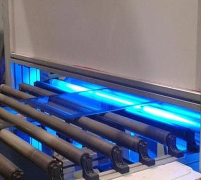 玻璃類表面缺陷檢測：技術演進與未來展望